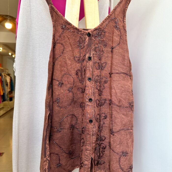 MUSCULOSA HINDÚ