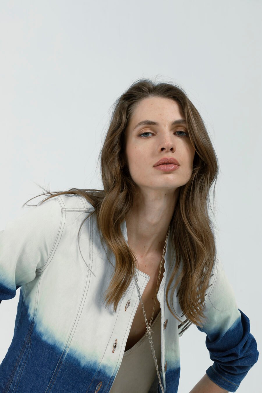 CAMPERA ORION BORDADA - Imagen 5