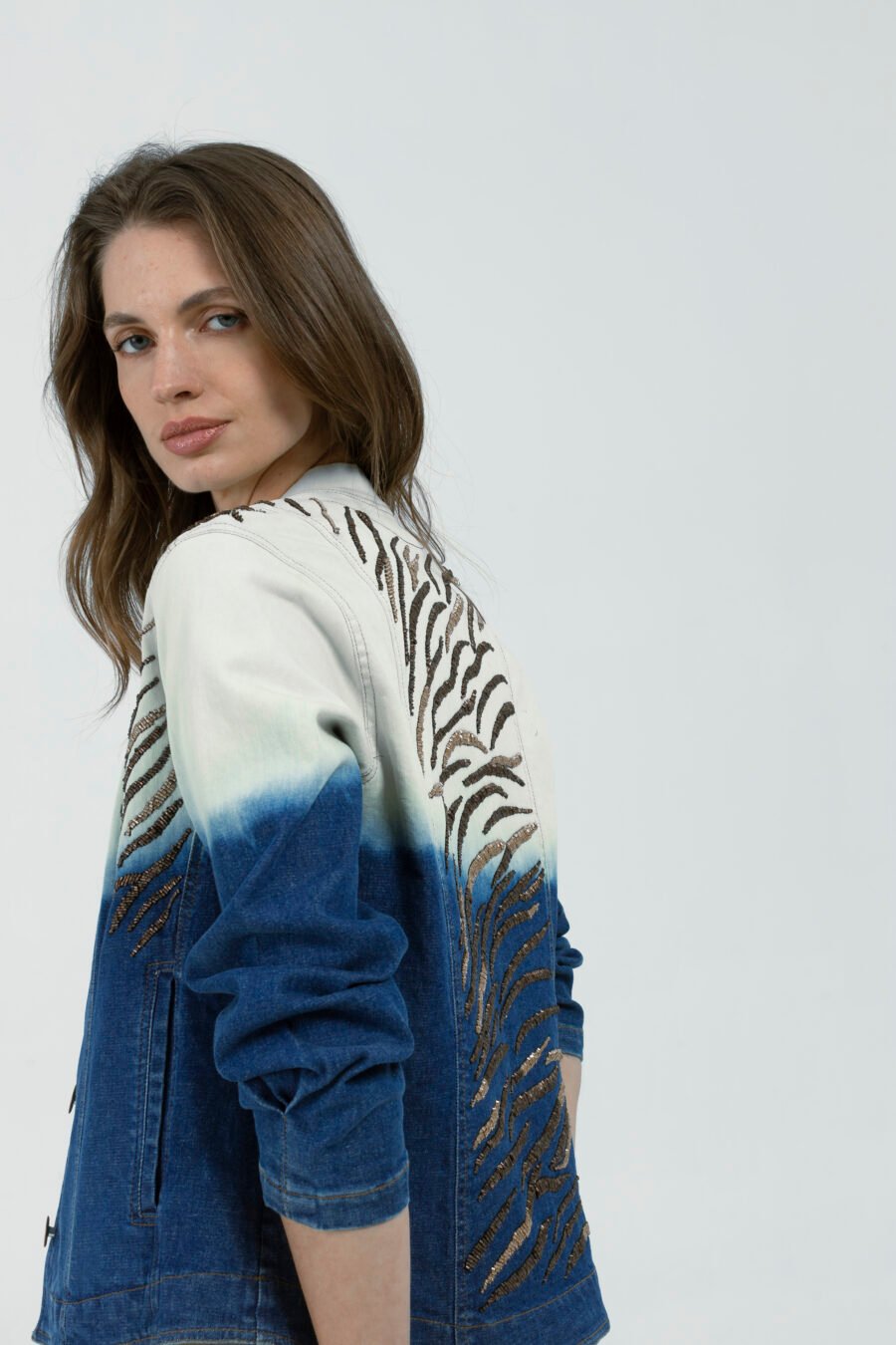 CAMPERA ORION BORDADA - Imagen 7