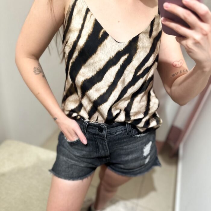 musculosa de raso piel libre talle m