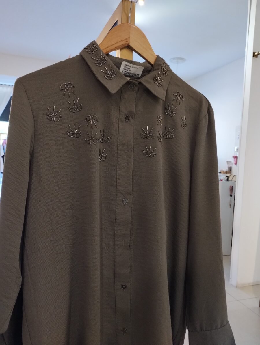 CAMISA RICCIA BORDADA VERDE - Imagen 5