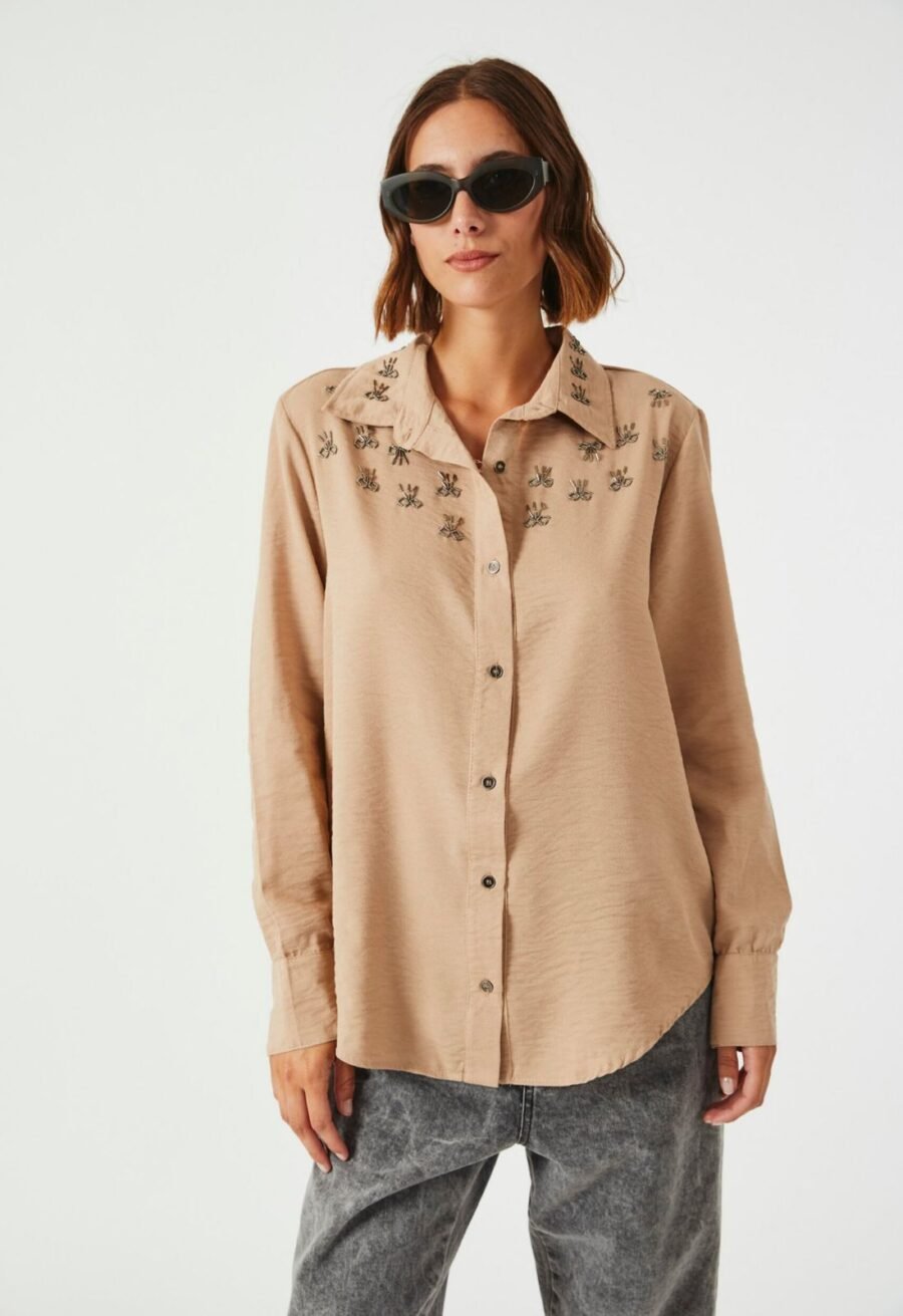 CAMISA RICCIA BORDADA VERDE - Imagen 2