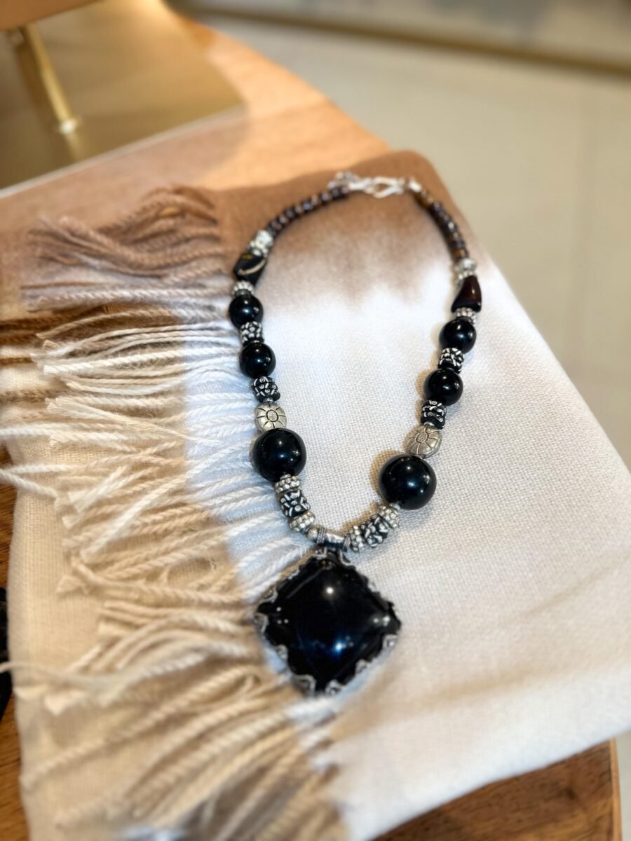 COLLAR HINDÚ NEGRO - Imagen 4