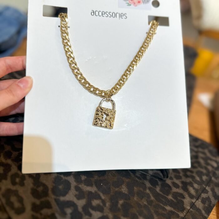 COLLAR CERRADURA