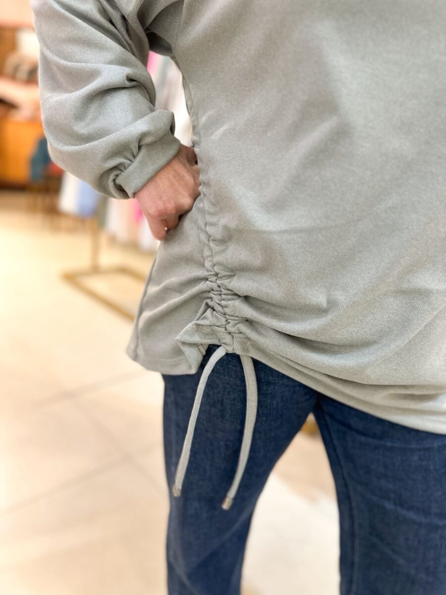 SWEATER CON FRUNCE PROTOCOLO GRIS - Imagen 4