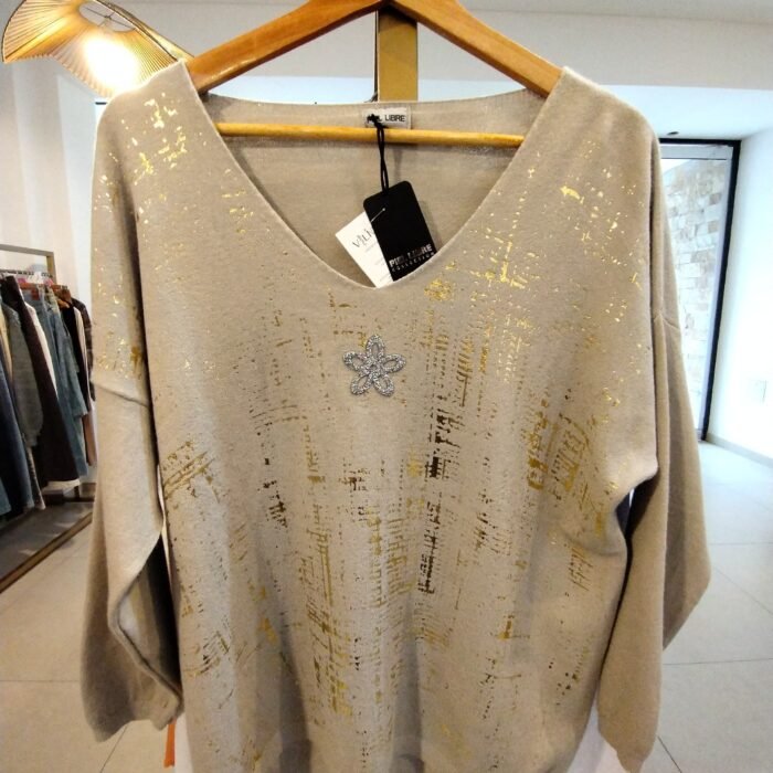 SWEATER CON STAMPING Y FLOR BEIGE 4033