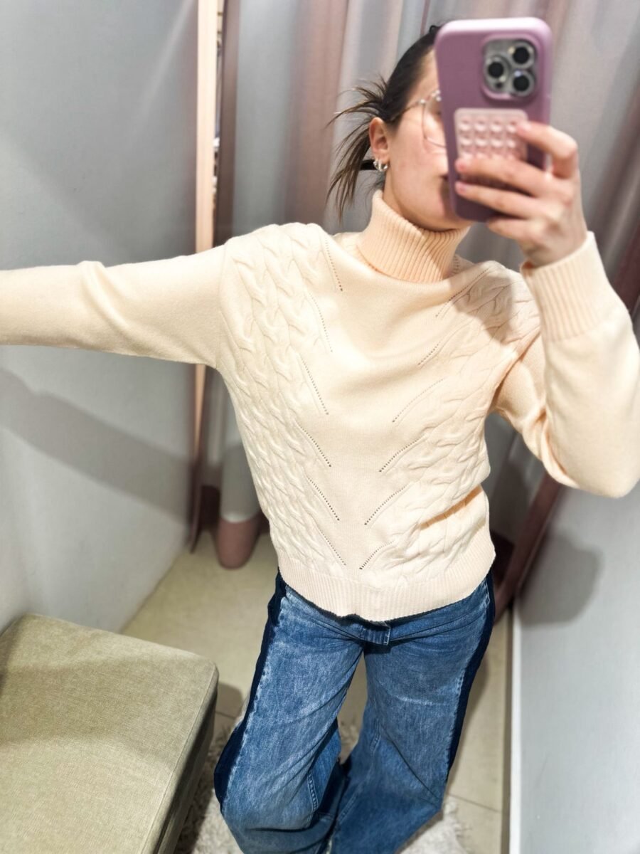 SWEATER POLERA CON OCHOS ROSA 7070 - Imagen 2