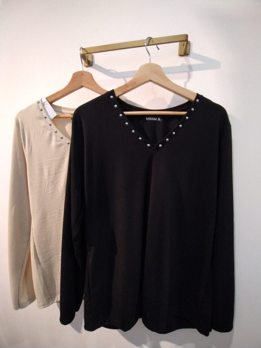 REMERA MORLEY TACHAS BEIGE - Imagen 2