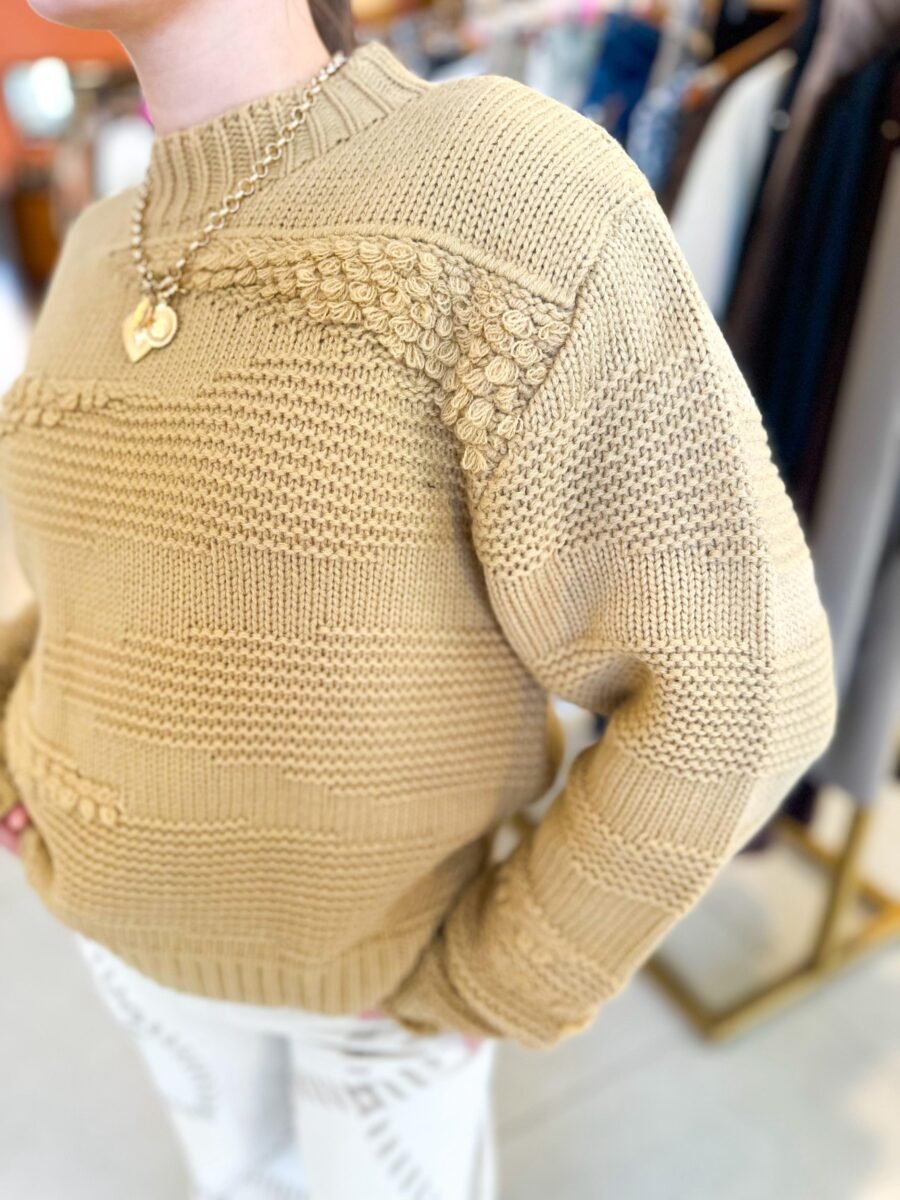 SWEATER ANGUIANO BEIGE - Imagen 17