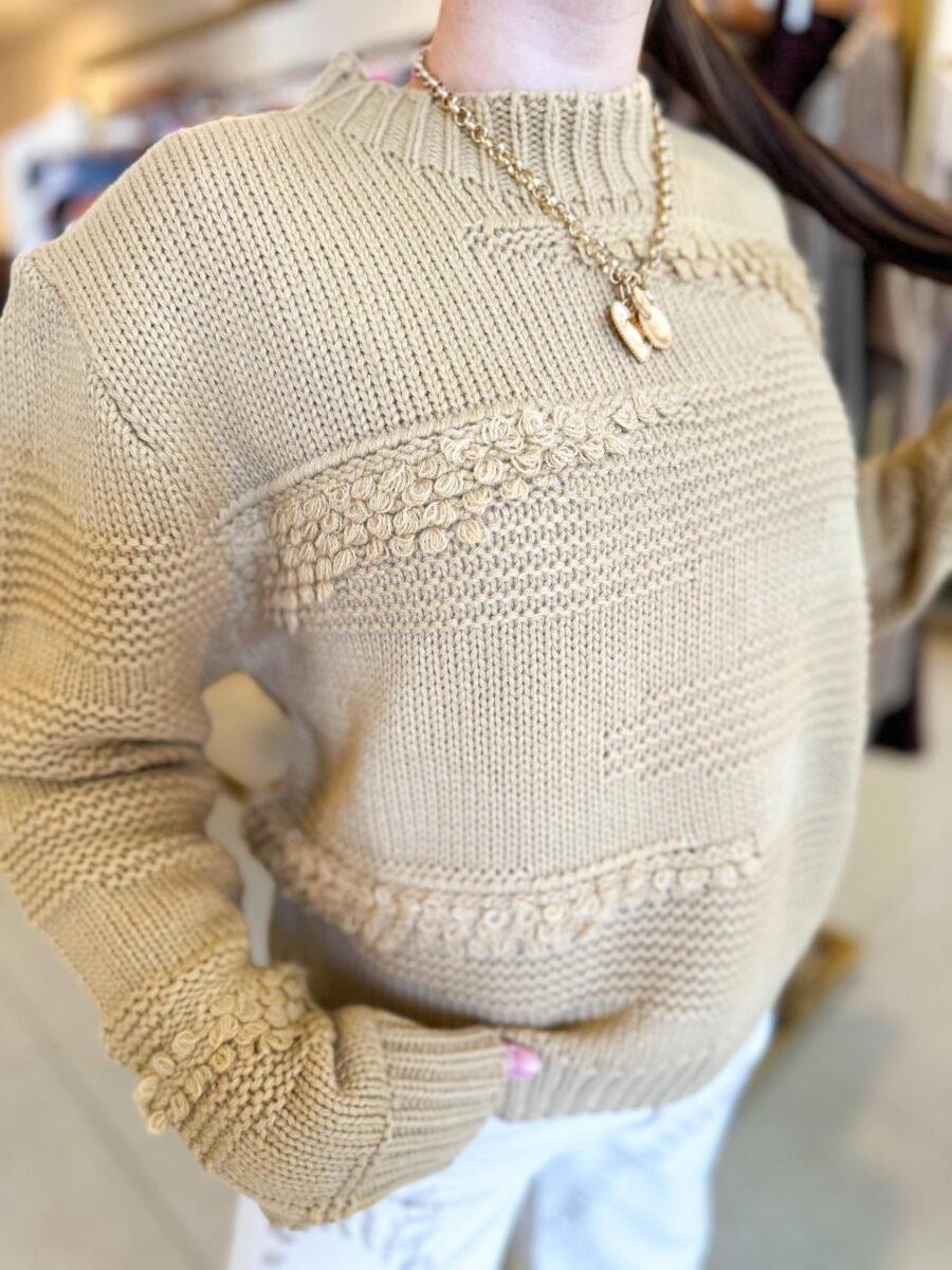 SWEATER ANGUIANO BEIGE - Imagen 14