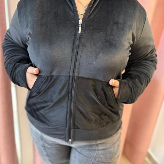 CAMPERA PLUSH NEGRO