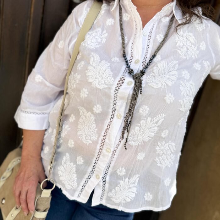 CAMISA HINDÚ 2509 BLANCA BORDADA