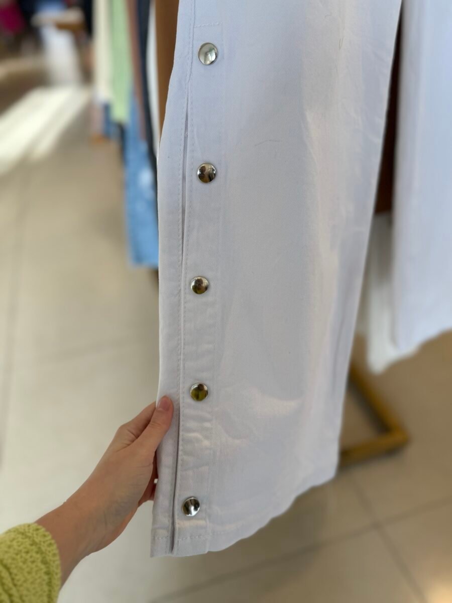 ANCHO TAJO CON TACHAS BLANCO MORAVIA 6308 - Imagen 3