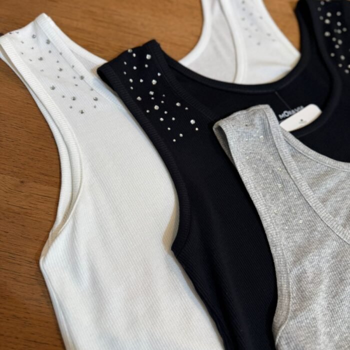 MÚSCULOSA LEWIS 2004