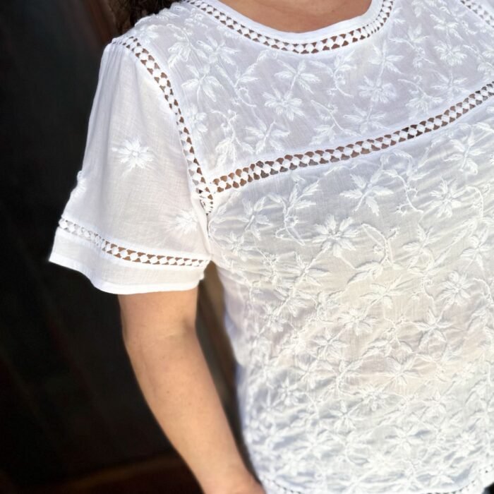 BLUSA HINDÚ 2505 BLANCA BORDADA