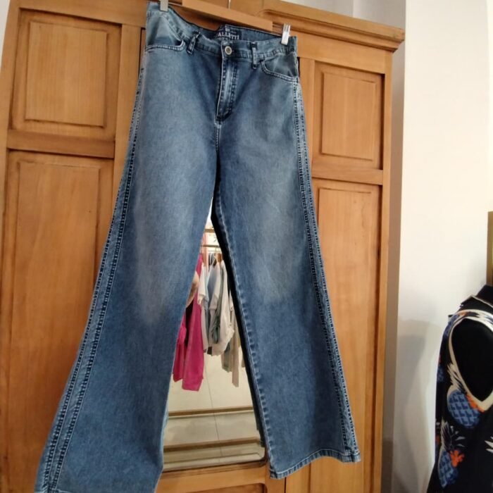 JEAN PIU CORTE LATERAL CALLETTI