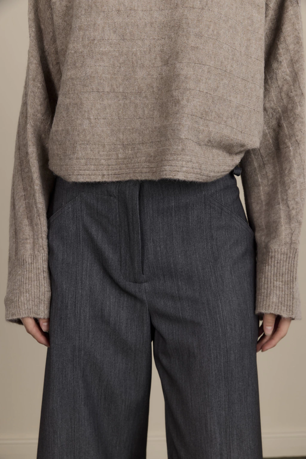 PANTALON JOURNEY GRIS OSCURO - Imagen 4