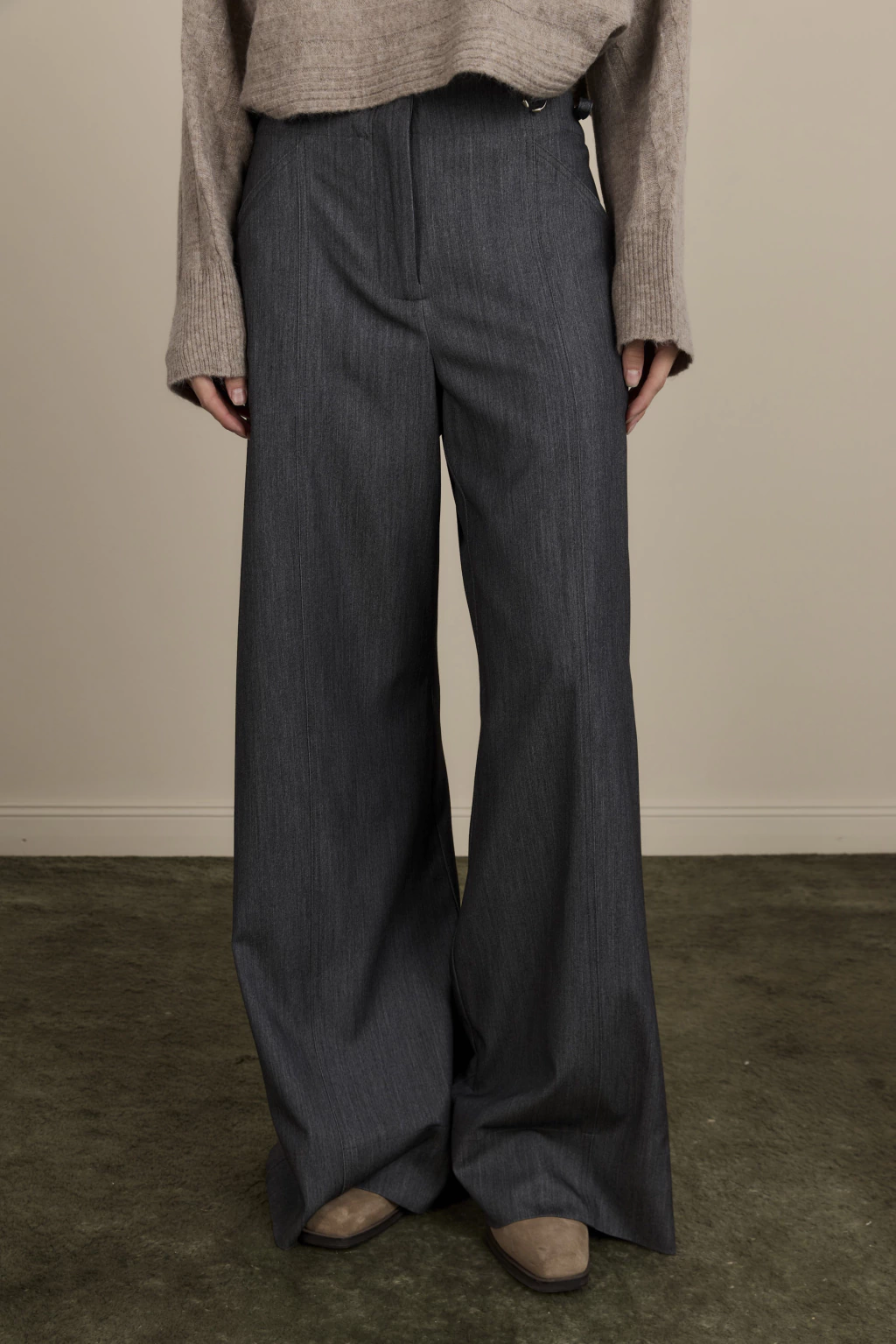 PANTALON JOURNEY GRIS OSCURO - Imagen 2