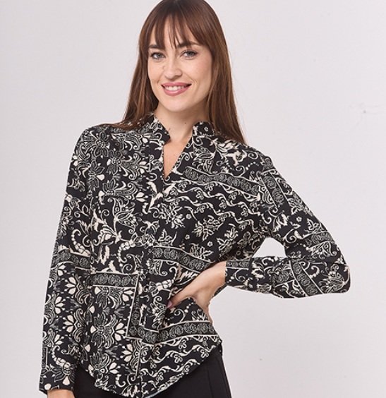 CAMISOLA ESTAMPADA AZUL LAUTARO 8854