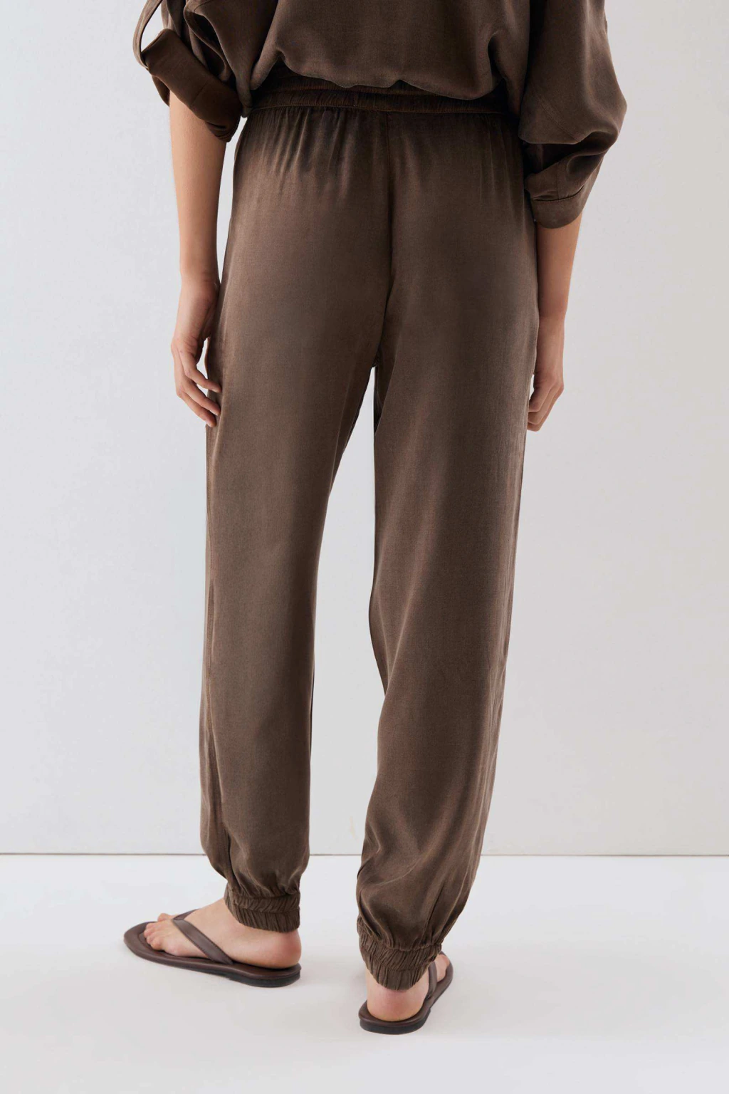 PANTALON LANYON CHOCOLATE - Imagen 7